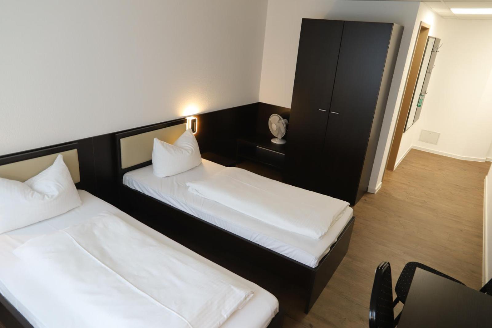 Hotel Am Suedtor Backnang Bagian luar foto