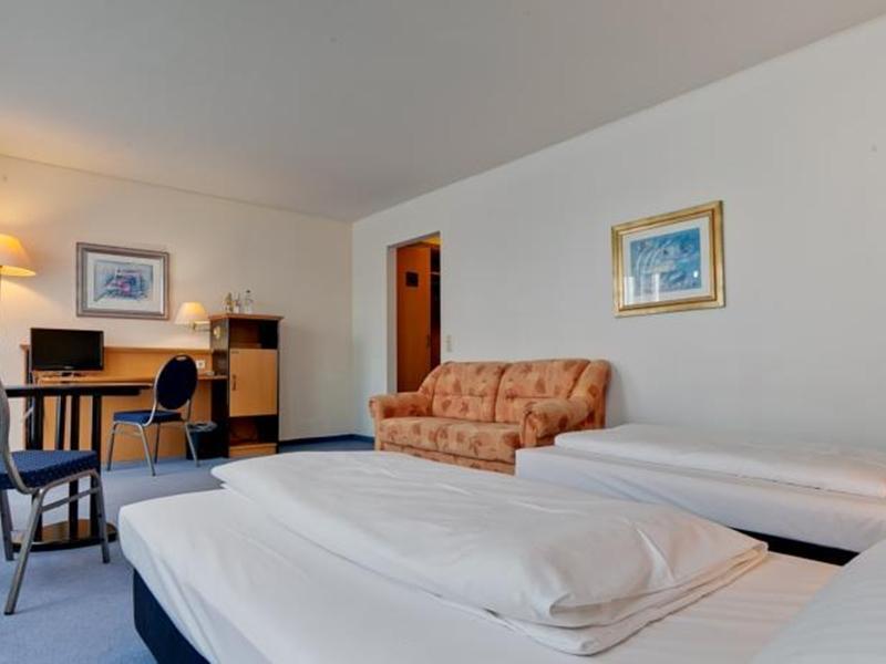 Hotel Am Suedtor Backnang Bagian luar foto