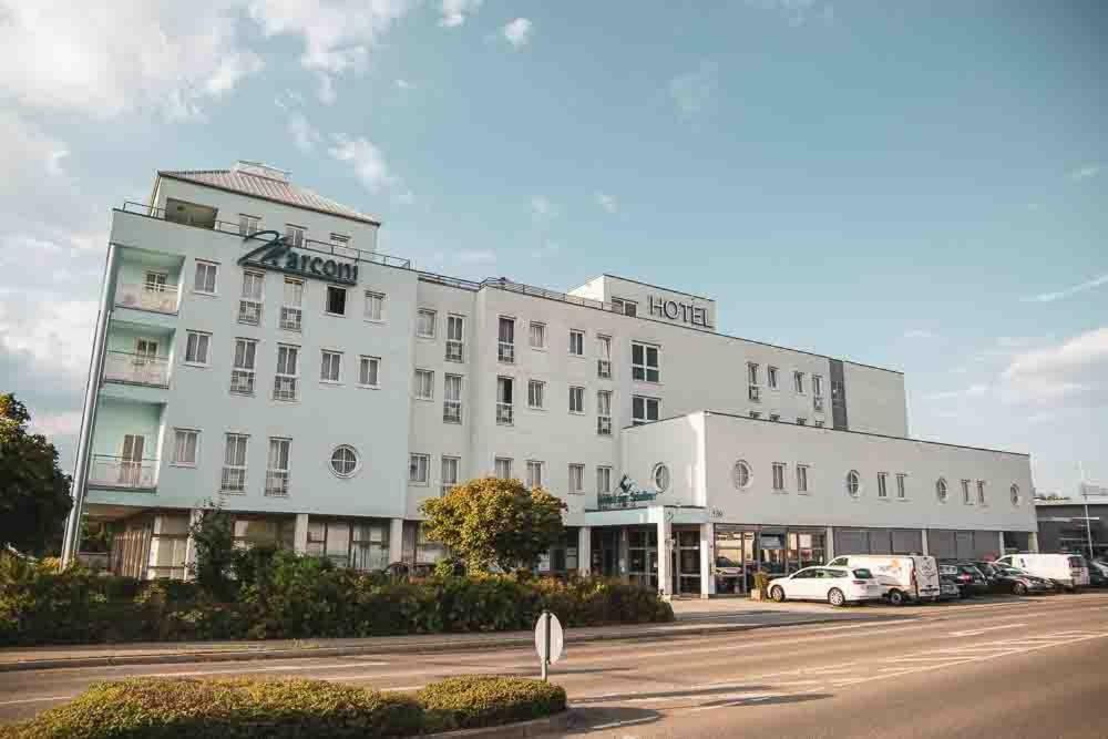 Hotel Am Suedtor Backnang Bagian luar foto